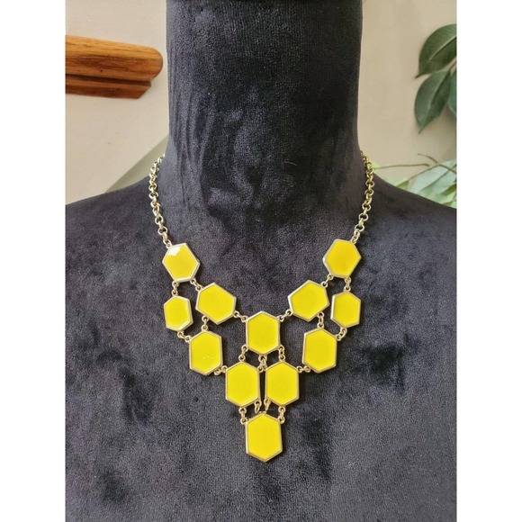 Charming Charlie Yellow & Gold Faceted Tile Bubble Bib Statement Necklace Set - Picture 8 of 8